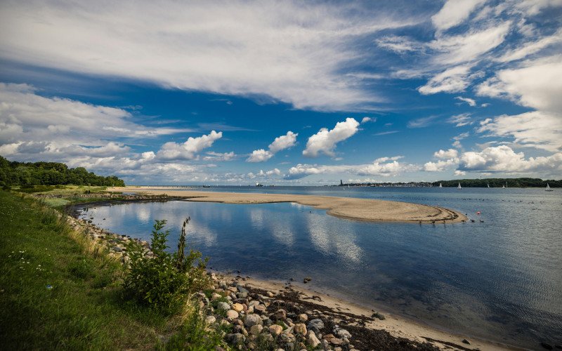معالجة مياه البحيرات