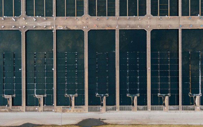 وحدات معالجة مياه الصرف الصحي